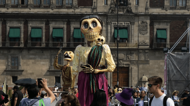 Festival de Ofrendas en CDMX: Todo lo que necesitas saber del Evento de Día de Muertos 2024.